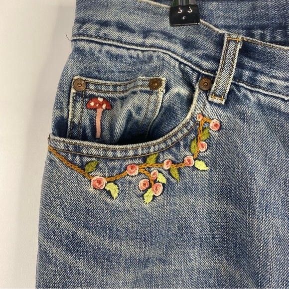 GAP Bootcut Jeans Size 8 Embroidered Jeans Mushroom Floral Flowers Button Fly - Picture 4 of 7